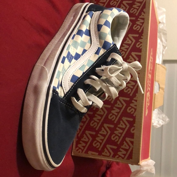 navy blue checkerboard vans